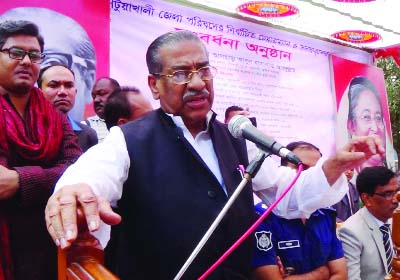 PATUAKHALI: Abul Hasnat Abdullah, Chairman, Parliamentary Standing Committee on Local Government and Rural Development and Cooperatives Ministry addressing a reception programme of the newly-elected chairmen and members of Patuakhali Zilla Parishad as C