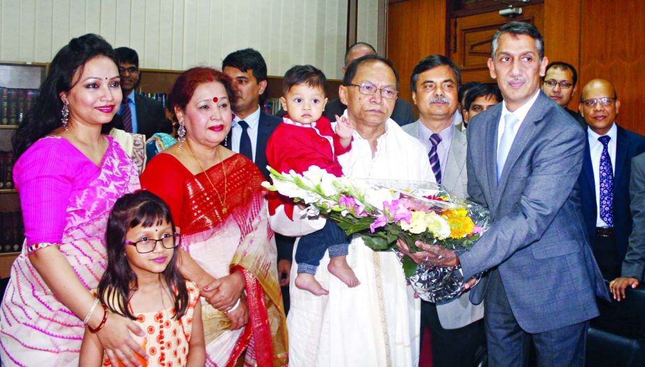 Chief Justice Surendra Kumar Sinha was greeted by the well-wishers, friends and relatives with bouquet on the occasion of his 67th birthday at the Supreme Court office on Wednesday.