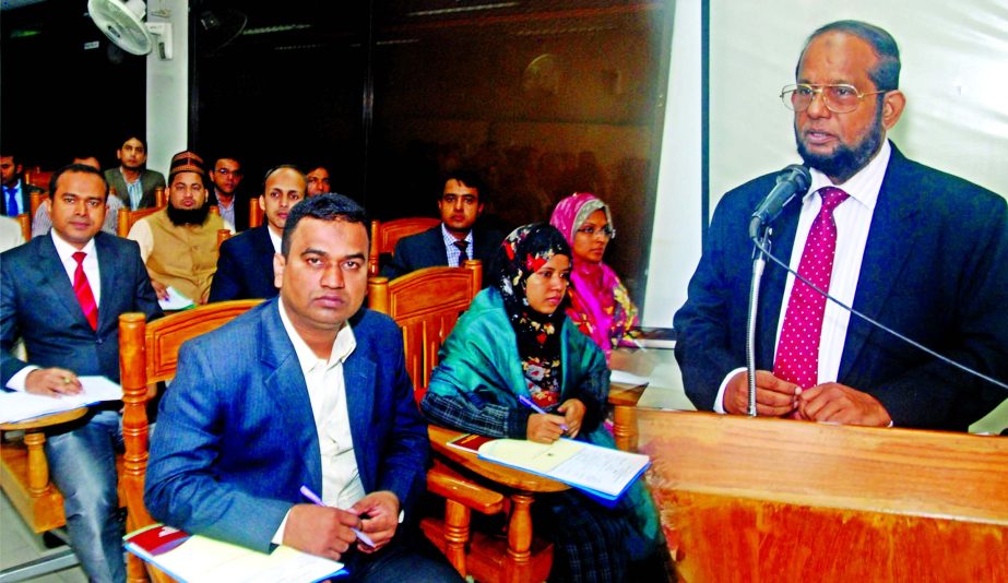 A 4-days long training course on 'Foreign Exchange and International Trade' starts at Al-Arafah Islami Bank Training and Research Institute on Sunday. Managing Director of the Bank Md. Habibur Rahman, Faculty Member and Vice President of the Institute T