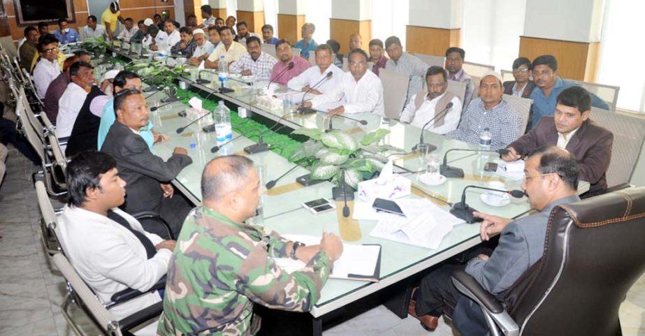 CCC Mayor A J M Nasir Uddin addressing a view exchange meeting with Rickshaw Owners' Association, Chittagong City Unit as Chief Guest on Sunday.