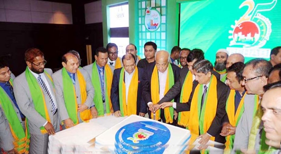 Minister for Housing and Public Works Engr. Mosharraf Hossain inaugurating REHAB Fair in Radison Blu Hotel in the port city by cutting cake as Chief Guest yesterday.