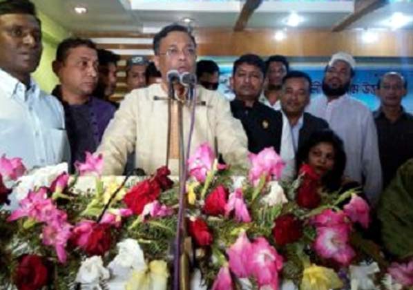 Publicity Affairs Secretary of Bangladesh Awami League Dr Hasan Mahmud MP addressing the installation ceremony of Sainik League, Chittagong North District Unit at Chittagong Press Club as chief guest.