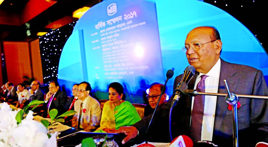 Commerce Minister Tofael Ahmed delivering speech on Annual Conference of Janata Bank Limited at Hotel Sonargaon on Sunday. Fazle Kabir, Bangladesh Bank Governor, Shaikh Md Wahid-uz-Zaman, Chairman, Md Abdus Salam, CEO, Manik Chandra Dey, Md Mofazzal Husai