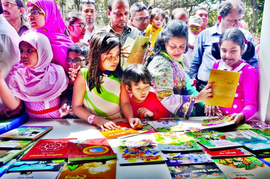 Children thronged the Bangla Academy â€˜Shishu Proharâ€™ on 17th day of the Ekushey Boi Mela on Friday.
