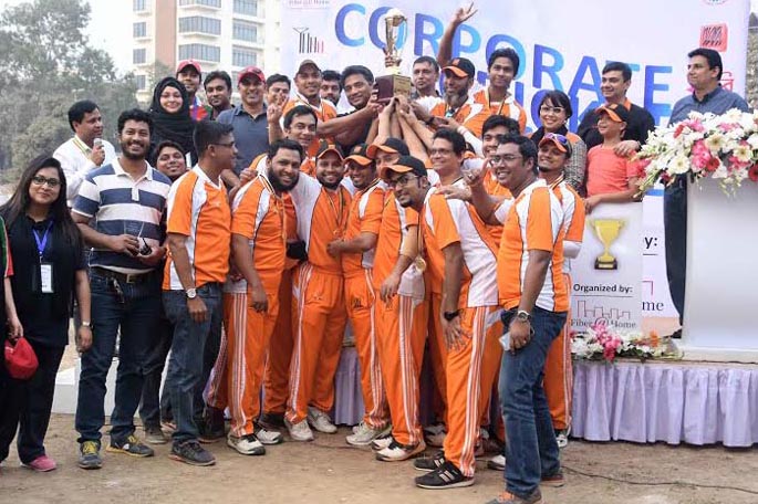 Banglalink Cricket team, who became Corporate Cricket League 2017 Champion pose for photo at Gulshan Youth Club Ground on Saturday.