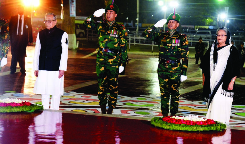 President Abdul Hamid and Prime Minister Sheikh Hasina placing wreaths at the Central Shaheed Minar on Tuesday.