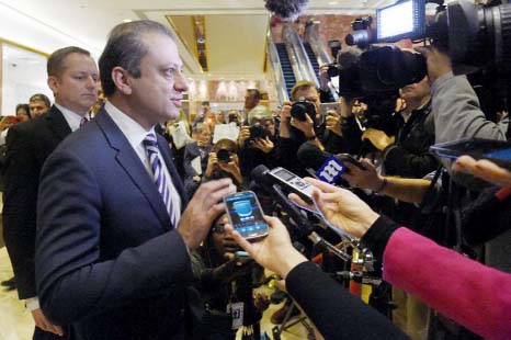 High-profile Manhattan prosecutor Preet Bharara was among 46 federal prosecutors asked to resign by the administration of US President Donald Trump.