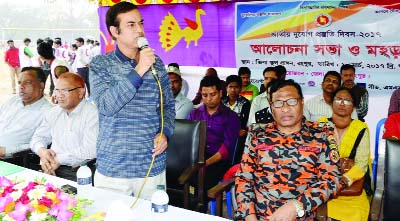 RANGPUR: Additional Commissioner (Rev) AKM Maruf Hassan addressing a discussion in observance of the National Disaster Preparedness Day on Friday.