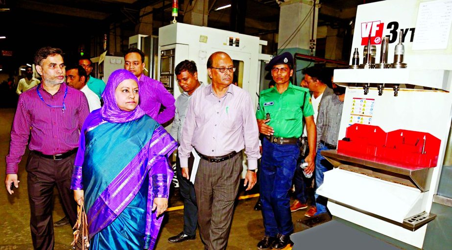 Mushfeka Ikfat, Chairman, Bangladesh Tariff Commission, visited Walton factory at Chandra in Gazipur on Sunday. Abdul Quaiyum, Member, Sheikh Liakot Ali, Joint-Chief of the commission, SM Ashraful Alam, Managing Director of Walton Hi-Tech Industries Ltd a