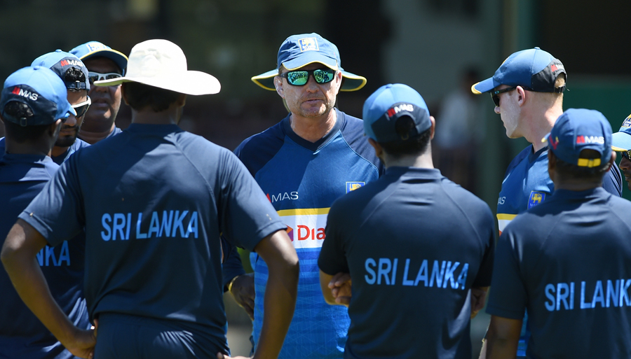 Coach Graham Ford has a chat with the Sri Lanka team, Colombo on Monday.