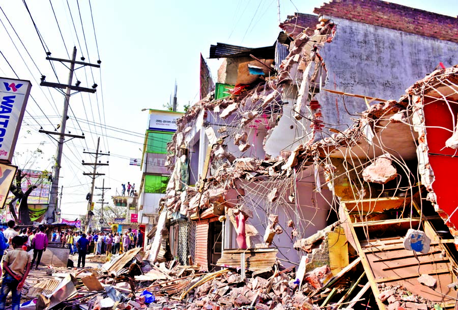 Bangladesh Inland Water Transport Authority on Tuesday demolishes about 85 small and two-storied structures illegally built along the bank of the River Buriganga in Keraniganj area on the outskirts of the city.