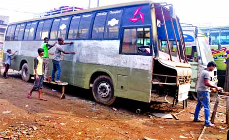 Unfit buses are getting facelift at different workshops in the city apparently to dodge the mobile courts during the ongoing drive against 20-year-old vehicles. This picture was taken from a workshop at Jatrabari recently.