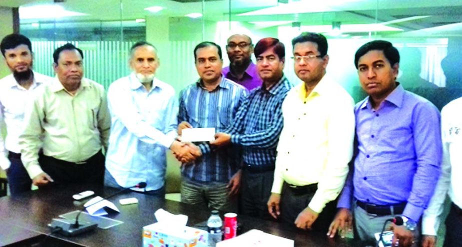 Jiban Bima Corporation handed over a cheque of Tk 78 Lakh to BKMEA for payment of Group Insurance Claim settlement at the company head office recently. Senior officials from the both organizations were present.