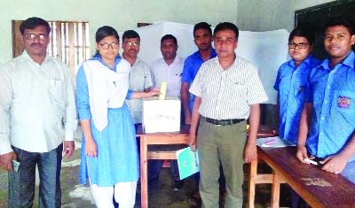 MANIKGANJ: Student Cabinet Election was held at Daulatpur PS Model High School premises on Thursday. S M Nasim Akter, Education Officer of the Upazila and Md Mizanur Rahman, Headmaster of the School were present .