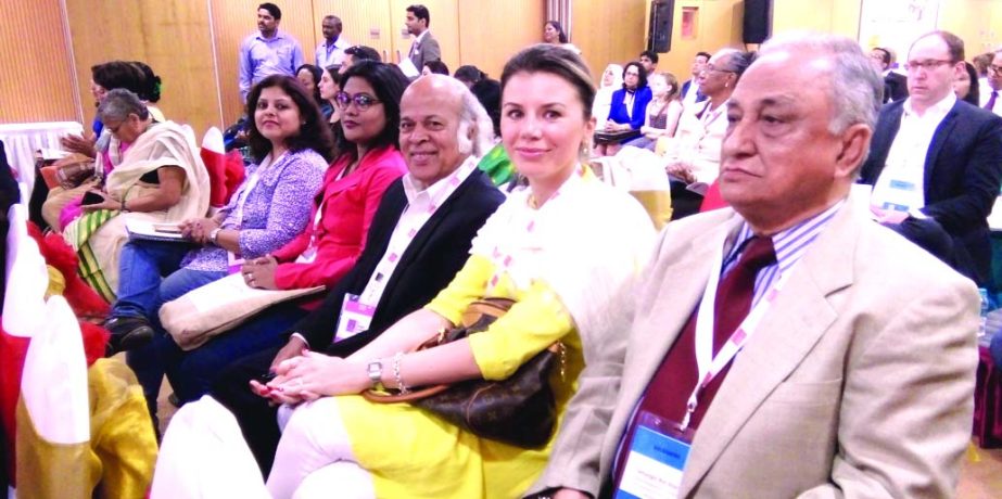 Jahangir Bin Alam, (1st from right) Secretary and CEO, India-Bangladesh Chamber of Commerce and Industry recently represented its Chamber at Global Economic Summit-2017 at World Trade Centre (WTC) in Mumbai, India.