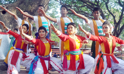 A cultural function was held marking the last day of Bangla Year at CRB Shishirtola on Thursday.