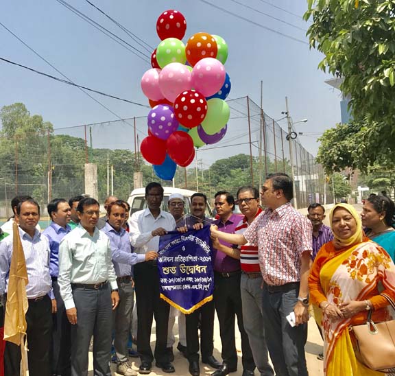 Chowdhury Mohammed Isa-e-Khalil Additional General Manager (East) inaugurating 22nd inter district Badminton and Volleyball competetion by releasing balloons in the air on Monday at CJKS Auditorium arranged by Zilla Sports Council (East).