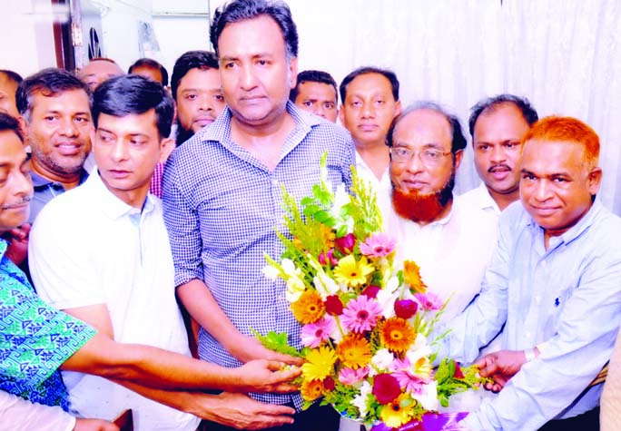 Leaders of BNP and its front organisations greeting newly-elected President of BNP Dhaka South Habibun Nabi Khan Sohel and General Secretary Kazi Abul Bashar at Naya Paltan office yesterday.