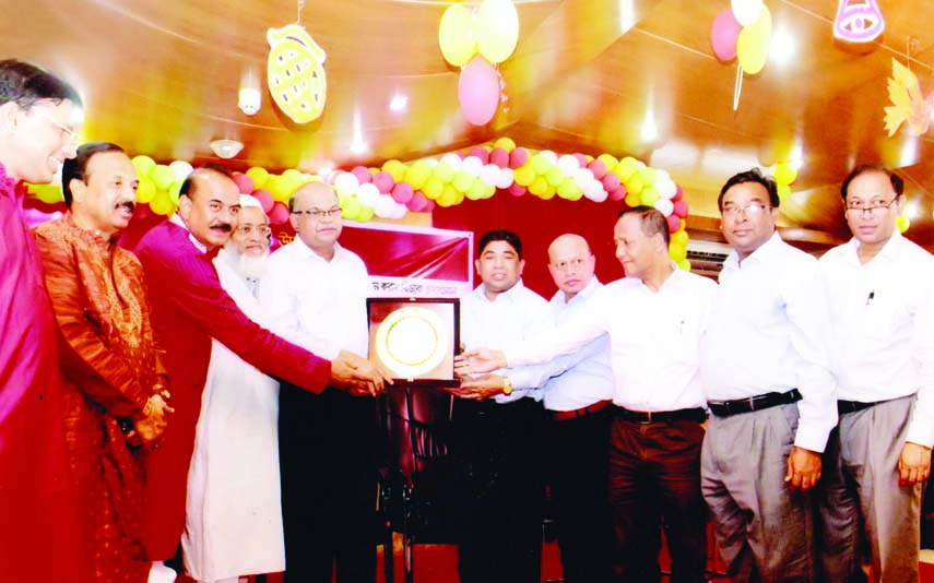 PDB Sports and Cultural Parishad accorded a reception to PDB Chairman Engineer Khaled Mahmud for his successful completion of responsibility as General Secretary of the organization at Biddhut Bhaban on Tuesday.