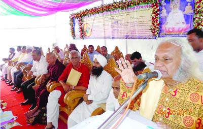 CHITTAGONG: Eminent freedom fighter, cultural personality and Secretary General of Inter- Religion Harmony Society Monoranjan Ghosal addressing an international inter religion harmony conference at Kelishahor , Patiya in Chittagong recently