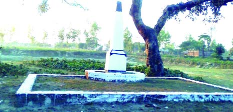 RANGPUR: The monument erected at Lahirirhat Mass Grave under Chandanpat Union in the outskirt of the city reminds barbaric genocide of 32 Musallies committed by the Pakistani occupation forces after the Jumma prayers on May 7 in 1971.