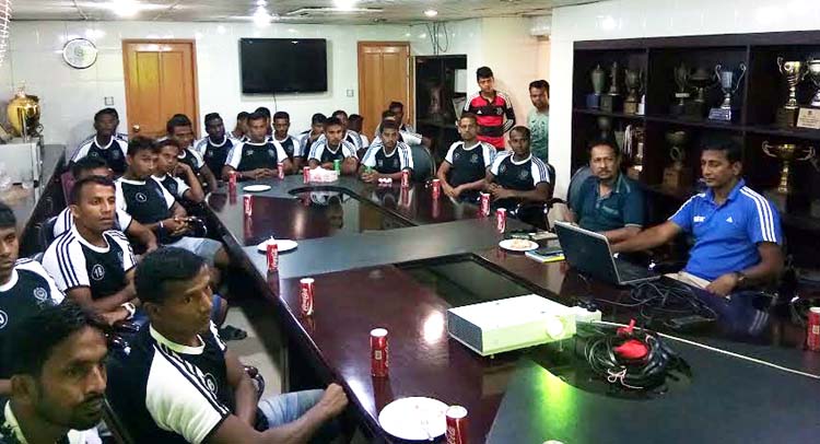 The referee of BFF briefing the players of Dhaka Mohammedan Sporting Club Limited at the club tent of Dhaka Mohammedan Sporting Club Limited on Wednesday.