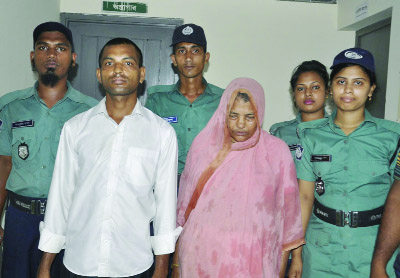 BARISAL: SBMCH Class IV employee and her son were arrested over recovering government medicine from hospital pond on Saturday afternoon.