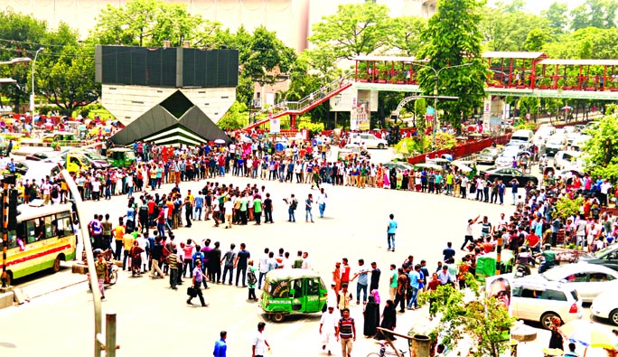 Students of Dhaka University on Monday blocked Shahbagh intersection in the city demanding to take immediate steps to stop question paper leakage.