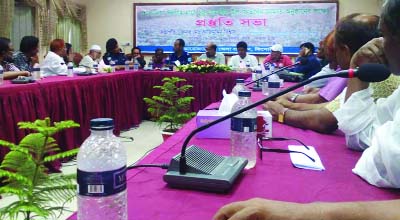KISHOREGANJ: The preparation meeting of Solakia Eid Jamaat was held a local Collectrorate Conference Room on Wednesday afternoon with DC Md. Azimuddin Biswas in the chair.