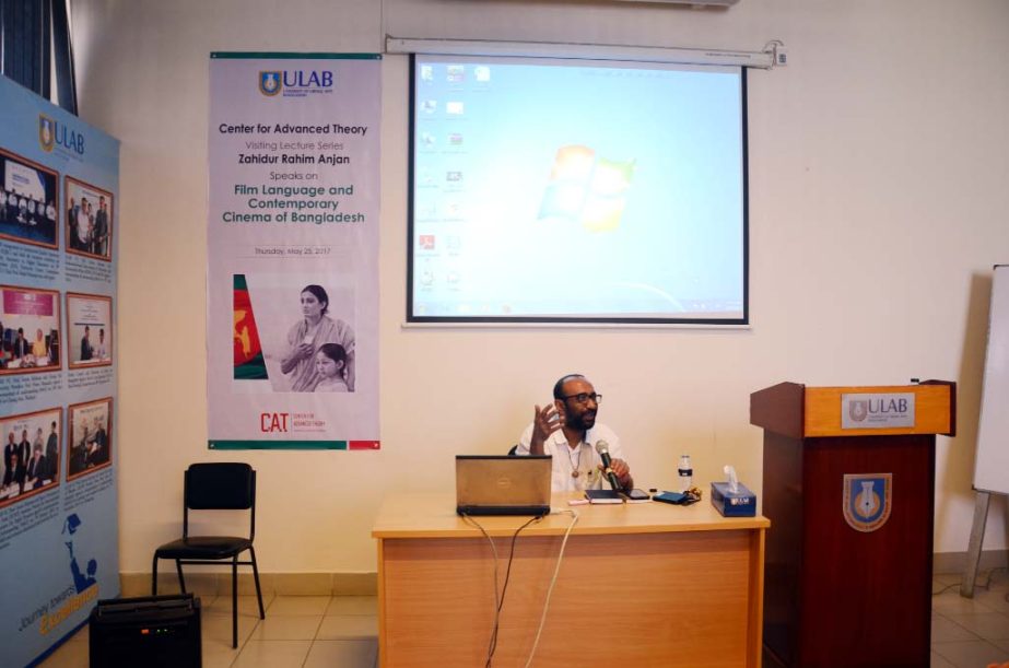 Zahidur Rahman Anjan speaks at a seminar on Contemporary Bangladeshi Cinema held Thursday on ULAB Campus in the capital.
