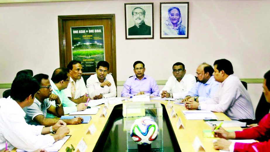 Senior Vice-President of Bangladesh Football Federation (BFF) and Chairman of the Professional Football League Committee Abdus Salam Murshedy presiding over the meeting of the Professional Football League Committee at the BFF House on Thursday.