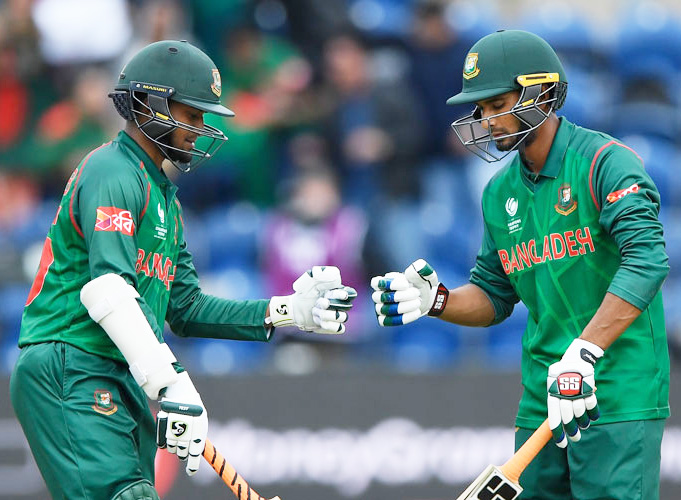 Shakib Al Hasan and Mahmudullah Riyad have a chat during their partnership during the ICC Champions Trophy match between New Zealand and Bangladesh in Cardiff on Friday.