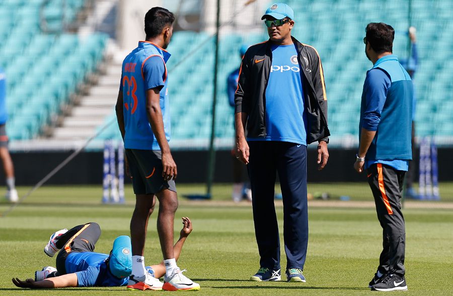 India head coach Anil Kumble has a chat with Hardik Pandya in London on Saturday.