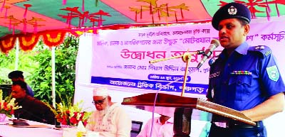 PANCHAGARH: Giasuddin Ahmed , SP, Panchagarh addressing a training workshop on motor vehicle laws held at Traffic Office premises as Chief Guest on Monday.