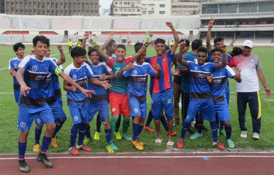 Players of Mirpur Sports & Cultural Centre celebrating after defeating Nasir Football Academy by 4-0 goals in the quarter-final match of the Dhaka North City Corporation and Dhaka South City Corporation Pioneer Football League at the Bangabandhu National