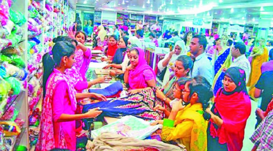 Eid shopping going on roadside markets near Chittagong New Market area in the Port City.The prices in the street venders comparatively less than the posh markets.