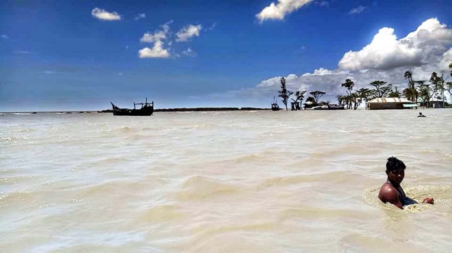 Major areas in Cox's Bazar have been flooded due to heavy rain. This snap was taken from Gomatoli Union on Monday.