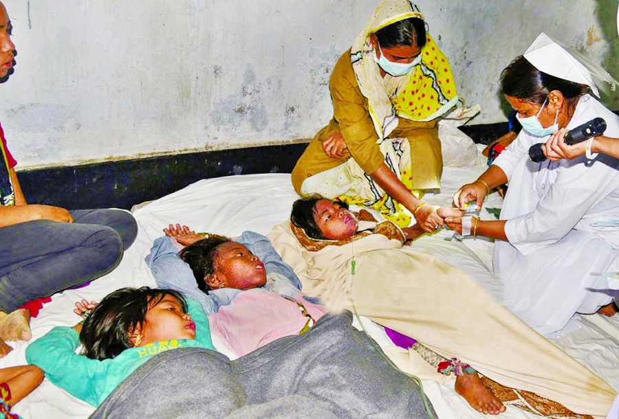A special team of physicians from the Health Ministry collected blood samples of the children infected by 'unknown disease' at Sitakunda's hilly Tripura Para where 9 children died of 'viral fever' recently. This photo was taken from the Health Comple