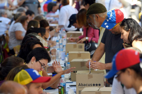 Venezuelan diaspora flocks to vote against Maduro