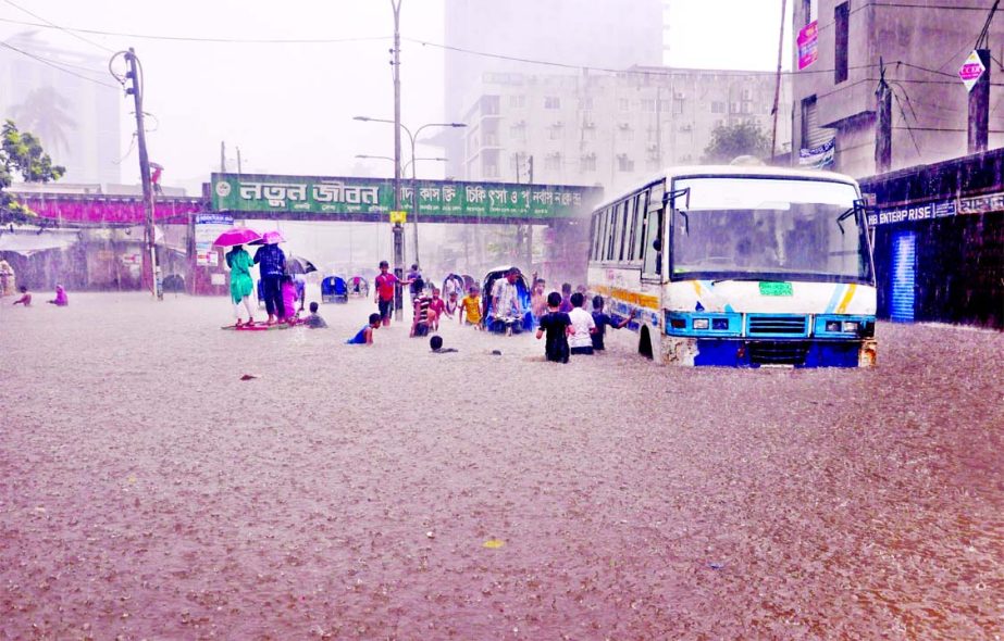 Major areas of the city went under water due to torrential rain causing sufferings to the dwellers yesterday. This picture was taken from cityâ€™s Dayaganj area yesterday.