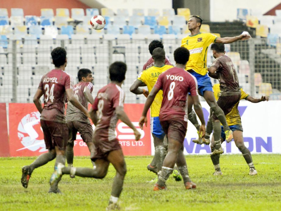 A view of the match of the Saif Power Battery Bangladesh Premier League (BPL) Football between Sheikh Jamal Dhanmondi Club Limited and Team BJMC at the Bangabandhu National Stadium on Thursday. Sheikh Jamal Dhanmondi Club won the match 1-0.