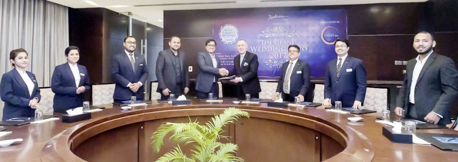 A deal was signed between the Violate Inc Corporation and Radisson Blue Chittagong Bay View on the occasion of the Grand Wedding Expo in the port city recently.