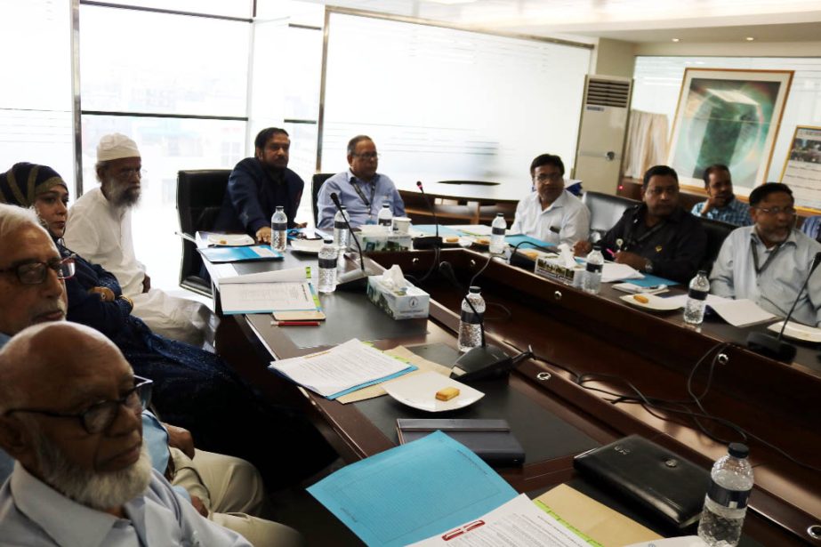 Prof Dr Anwar Hossain, Vice-Chancellor of Northern University Bangladesh presiding its 28the Syndicate Meeting held at the University Board Room on Sunday.