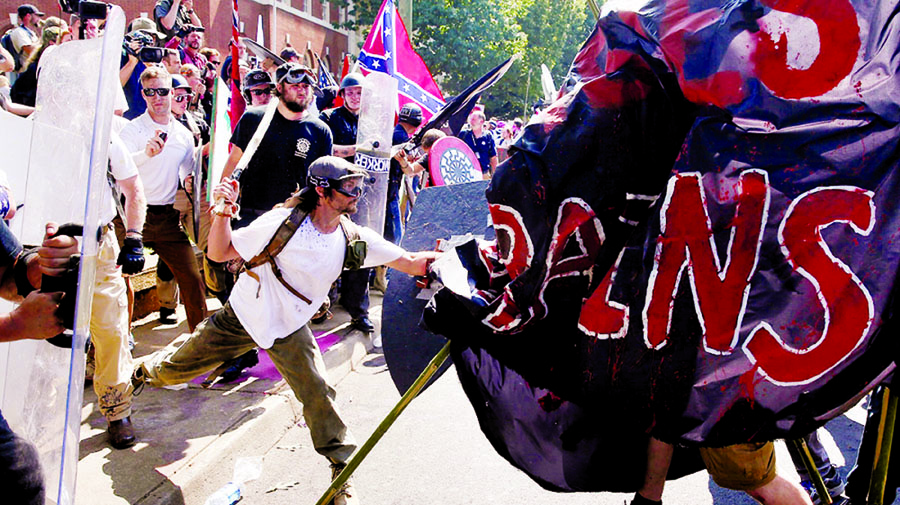 Far-right activists clash with counter-protesters at the rally in Charlottesville. Internet photo