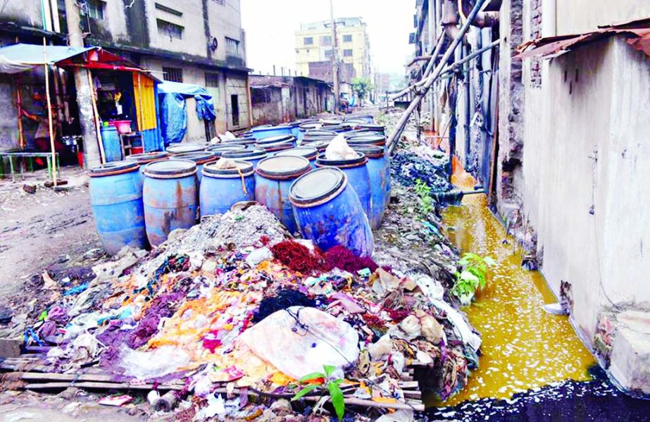 The river Buriganga, the lifeline of the capital Dhaka, is gradually losing its life as a huge quantity of untreated chemical wastes are being dumped in the river everyday by the unscrupulous dyeing factory owners, making the water polluted and also unusa