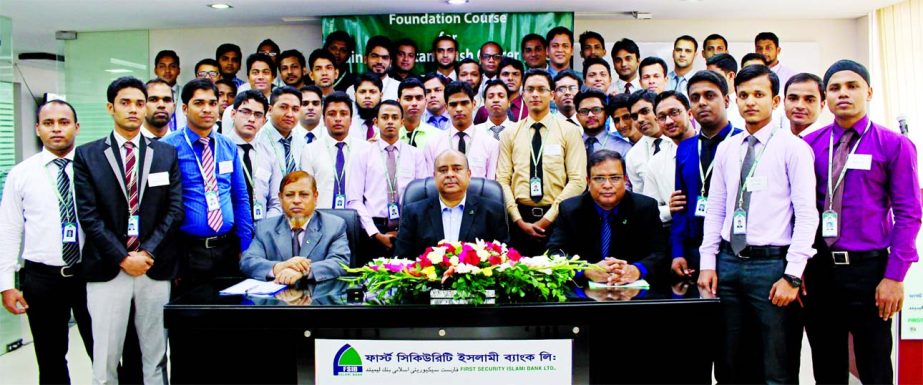 Syed Waseque Md. Ali, Managing Director, First Security Islami Bank Ltd, poses with the participants of 27th Foundation Course of Trainee Assistant Cash Officers of the bank at its training institute on Saturday. Principal of the institute Md. Ataur Rahma