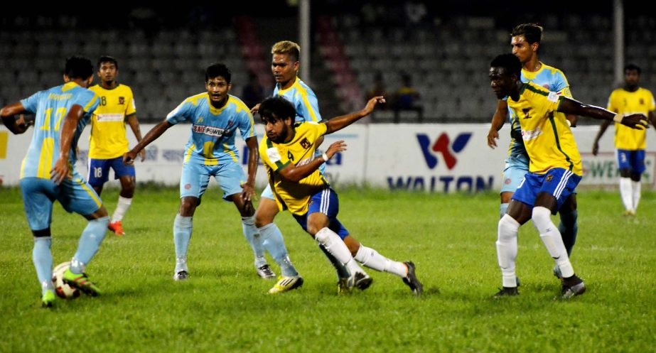 A view of the match of the Saif Power Battery Bangladesh Premier League Football between Sheikh Jamal Dhanmondi Club Limited and Chittagong Abahani Limited at the Bangabandhu National Stadium on Monday.