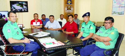 SYLHET: Leaders of Bangladesh Photo Journalists' Association, Sylhet Division Unit exchanging views with Golam Kibria, Sylhet Metropolitan Police Commissioner recently