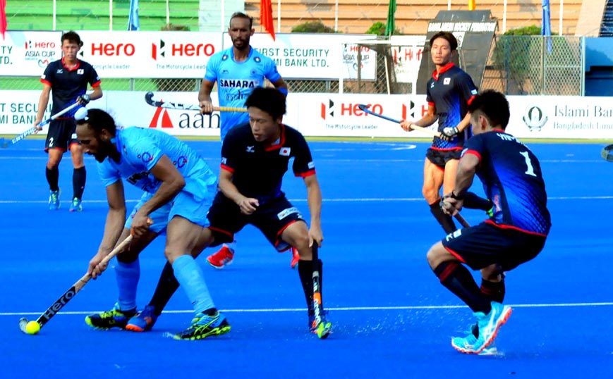 A moment of the Hero10th Men's Asia Cup Hockey match between India and Japan at the Moulana Bhashani National Hockey Stadium on Wednesday. NN photo