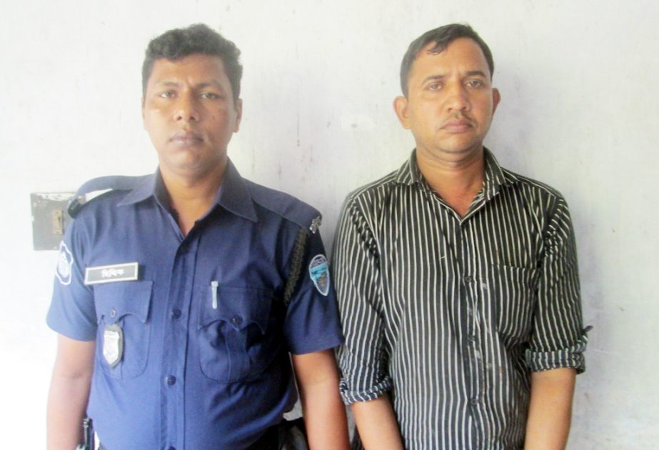 Satkania Police arrested Ataul Huq from Morfala area who wounded his former wife a school teachers Oakiatul Jannat Tuli on her way to school on Saturday morning. After the incident Satkania Thana police were divided into three teams and arrested t